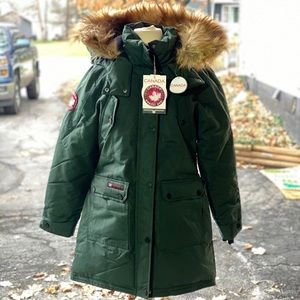COPY - Faux-fur Trim Hooded Parka in Forest Green